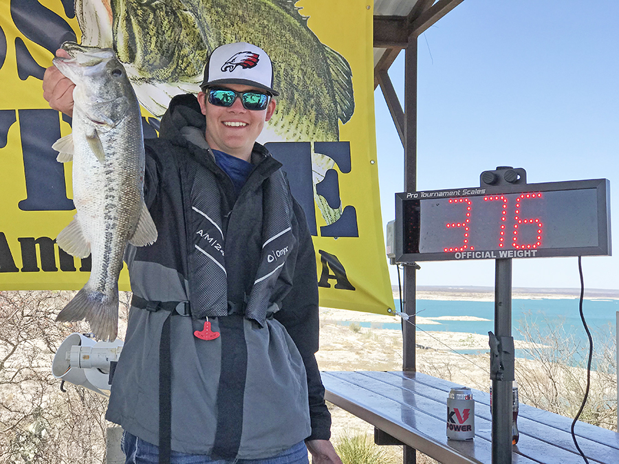 SPORTS - Casperis wins big at Border Bass Battle - 830Times