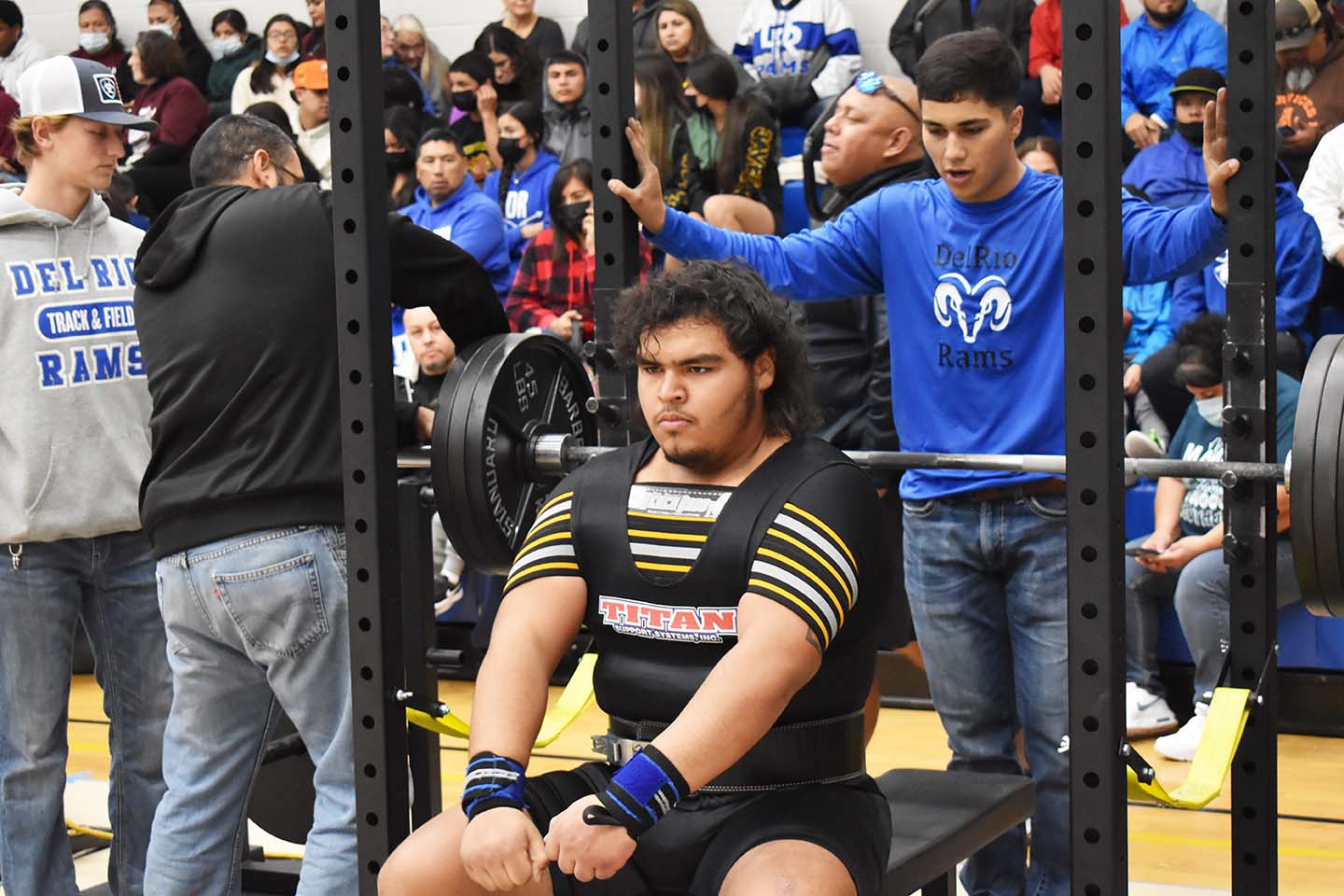 SPORTS - Huizar looks to qualify for state powerlifting meet - 830Times