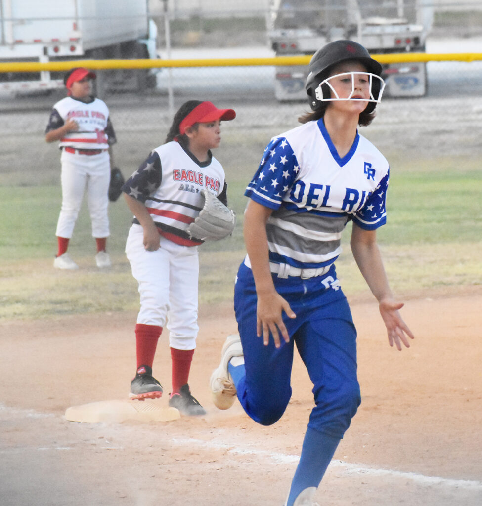 Photos  El Rio Little League