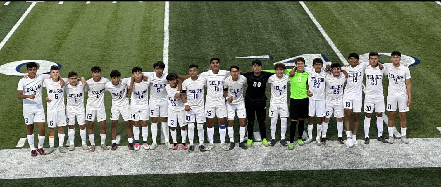 Del Rio Rams Soccer Team SPORTS - Rams fall short in Area loss to Harlingen - 830Times