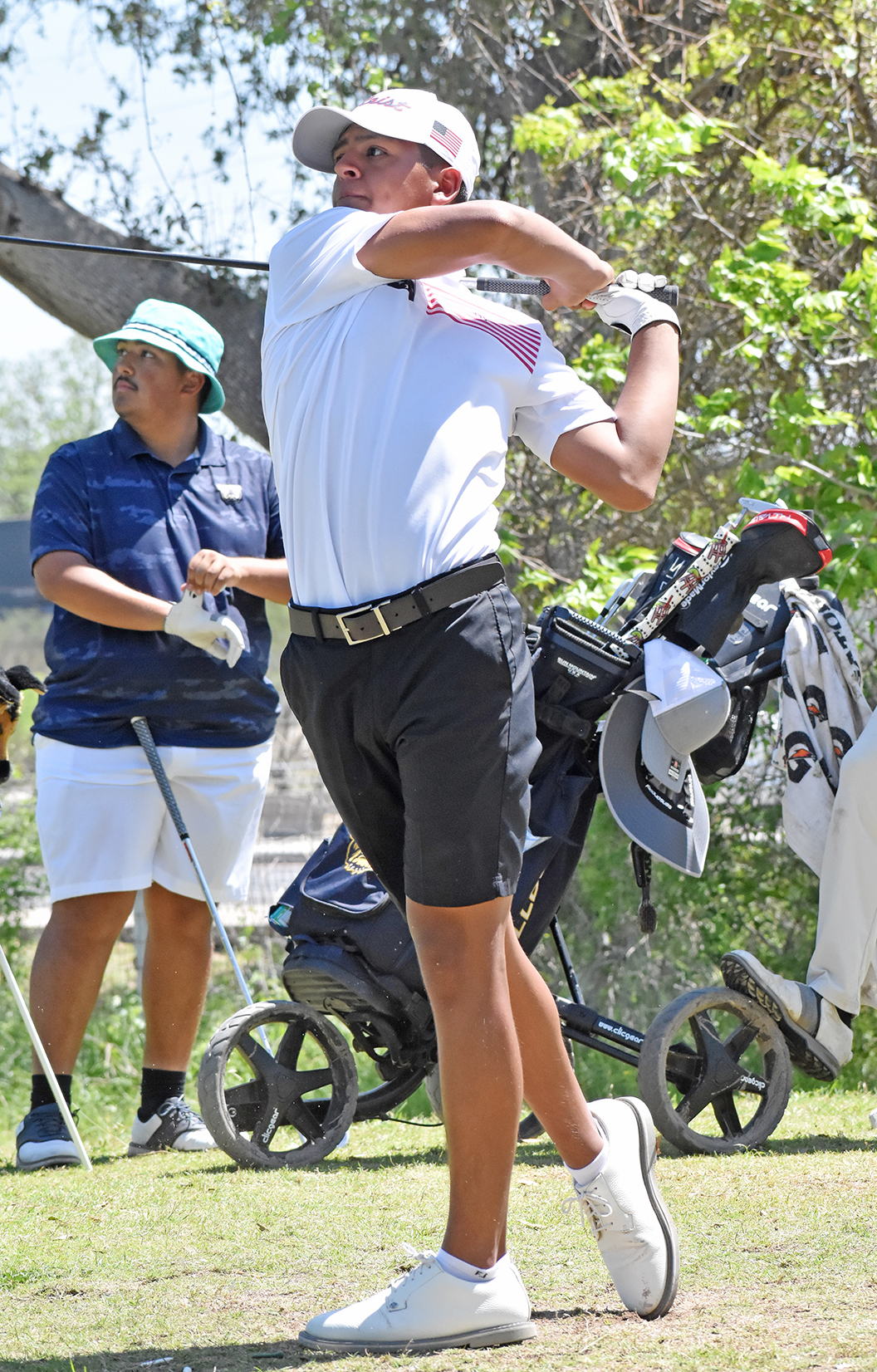 SPORTS - Del Rio's Diaz wins district golf title - 830Times