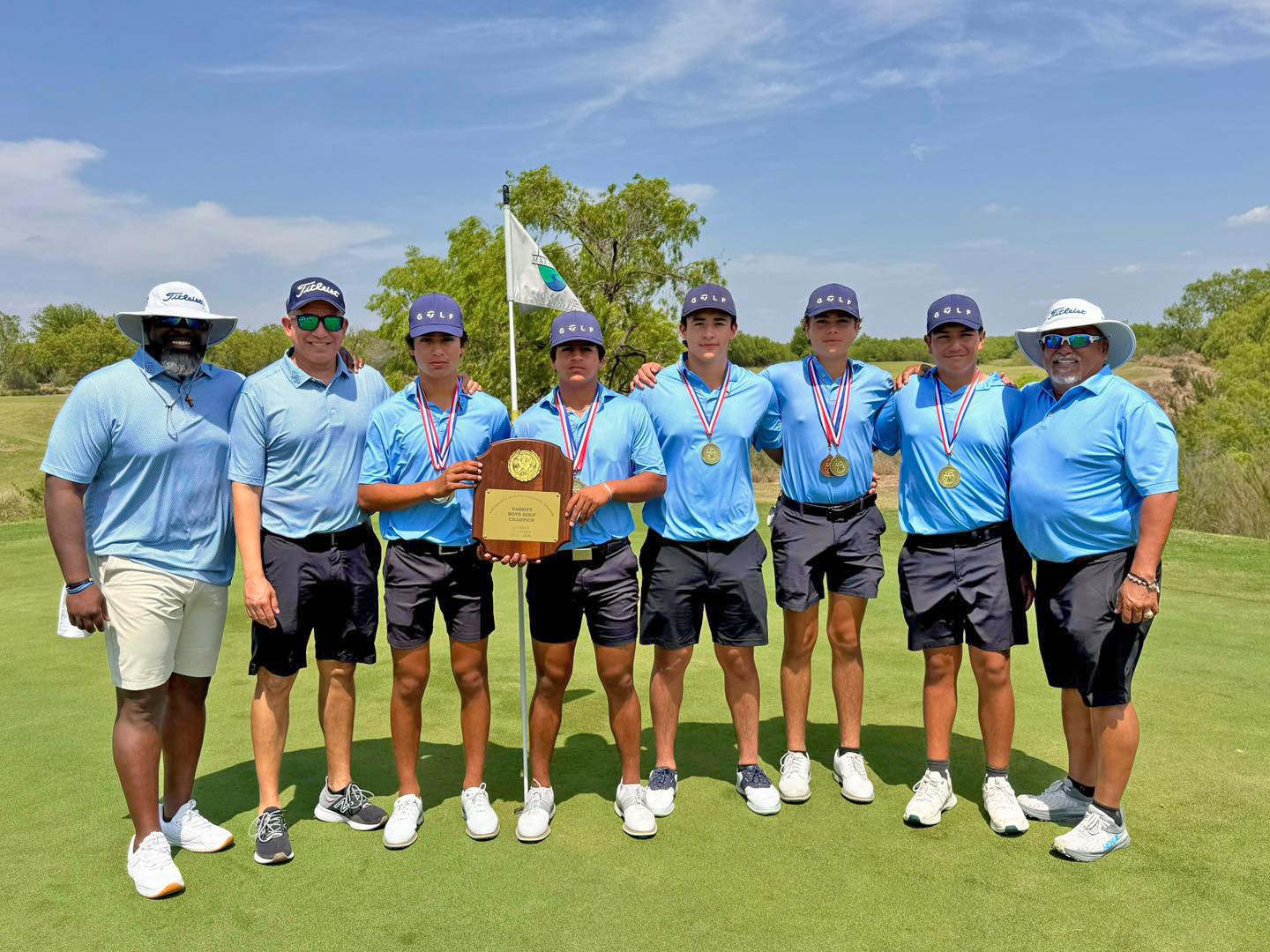 SPORTS - Diaz brothers lead Rams golf to back-to-back district crowns ...